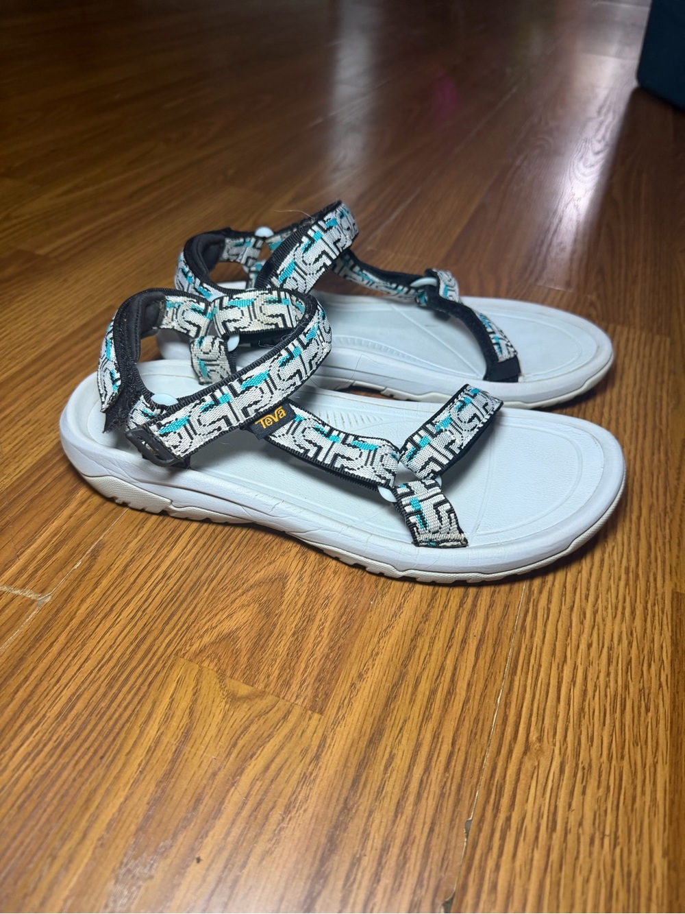 Teva Hurricane XLT2 sandals Nouveau Glacier Grey Comfort Outdoor Water 10 - Picture 2 of 6